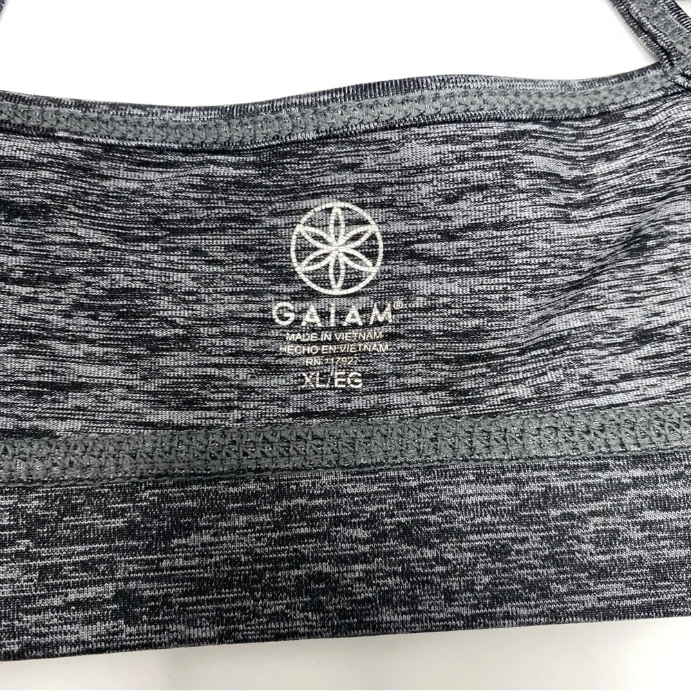 2 Gaiam Shine Wire-Free Medium Impact Yoga Sports Bra Women’s Size XL Black Grey - Picture 8 of 8